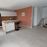 Le Des Monts Et Lacs Nyaraló *